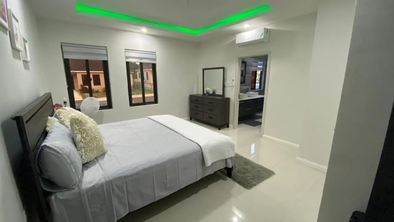 Villa The Roseville Ocho Rios