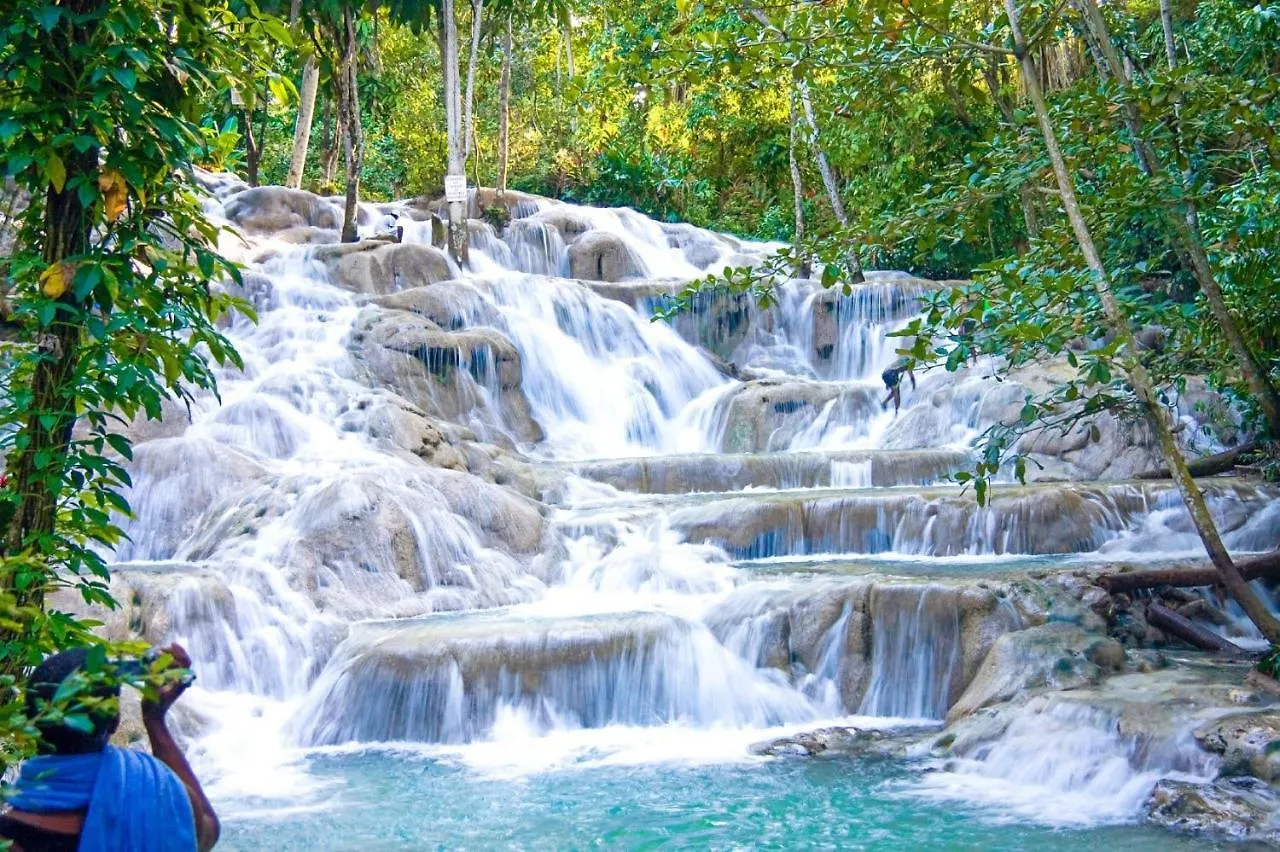 The Roseville Ocho Rios Jamaica